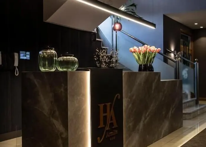 Armine ホテル バサウリ