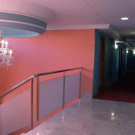 Armine 3* Басаури