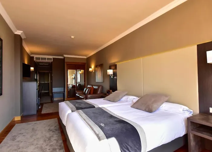 Armine 3* باساوري