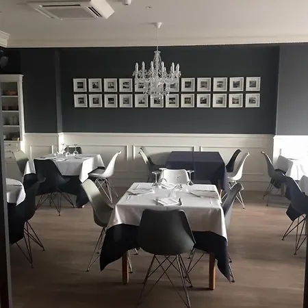 酒店 阿尔米内酒店 3*
